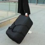 Große Reisetasche mit Rollen